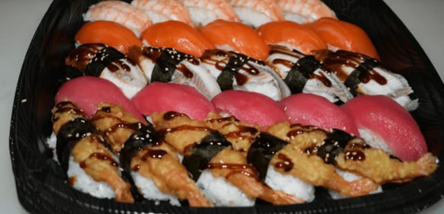 #4. Nigiri Tray 25pcs.
