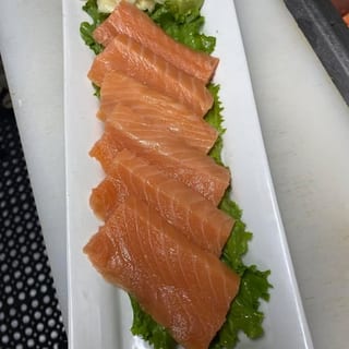 Salmon Sashimi 6pcs