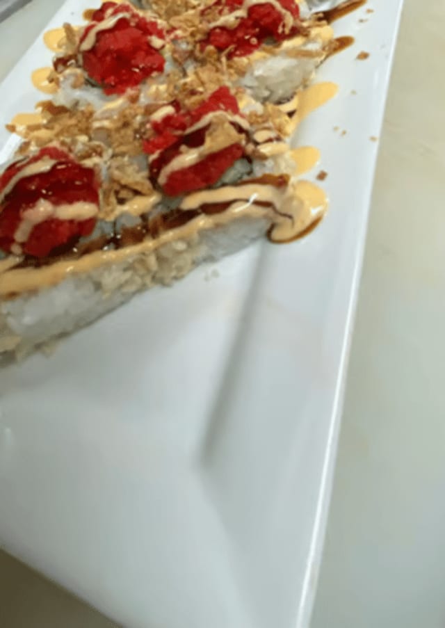 Firecracker Roll (10pcs).