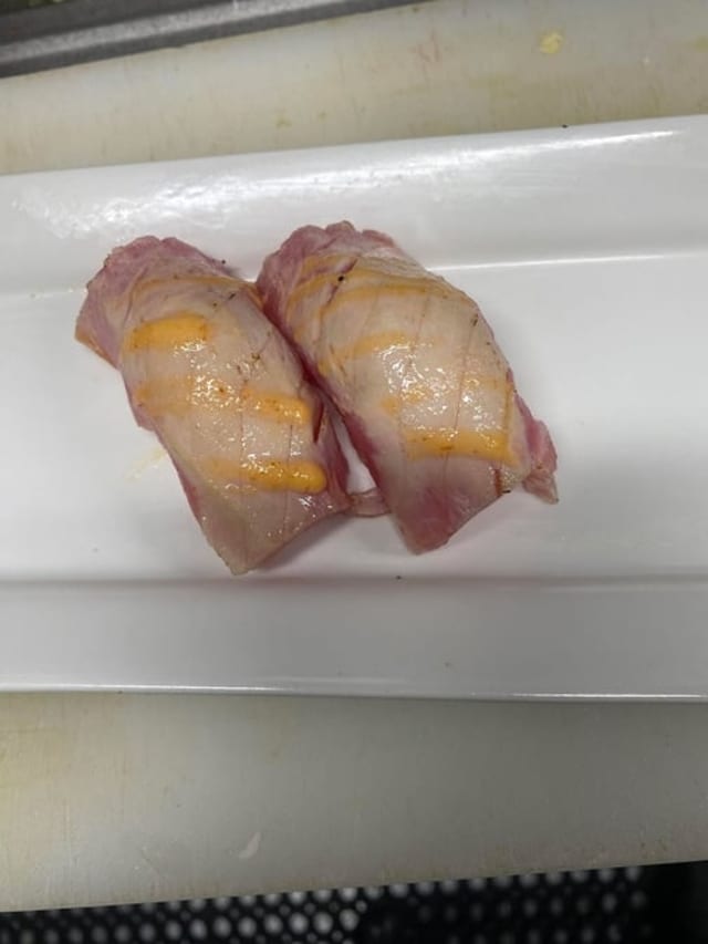 Seared Tuna Nigiri 2pcs.